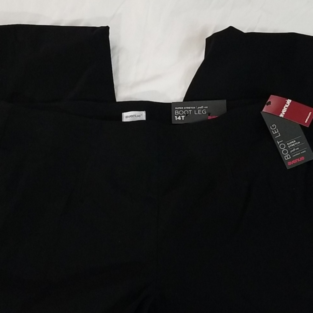 Avenue size 14T pants NWT